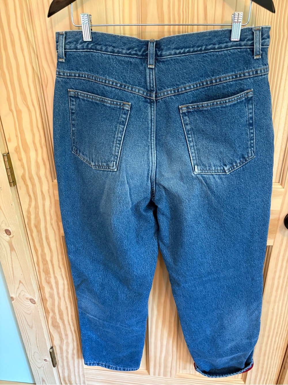 L. L. Bean High-Rise Original Fit Relaxed Leg Fleece-Lined Jeans. Size 16. - Picture 3 of 11